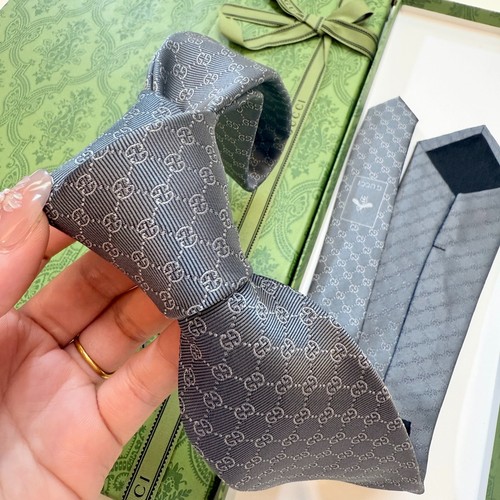 Autentica cravatta gucci uomo - autentica,